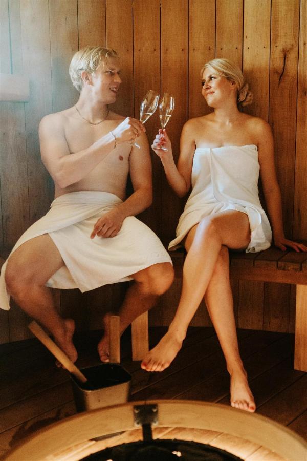 ナウヴォ Tackork Gard & Marinaヴィラ エクステリア 写真